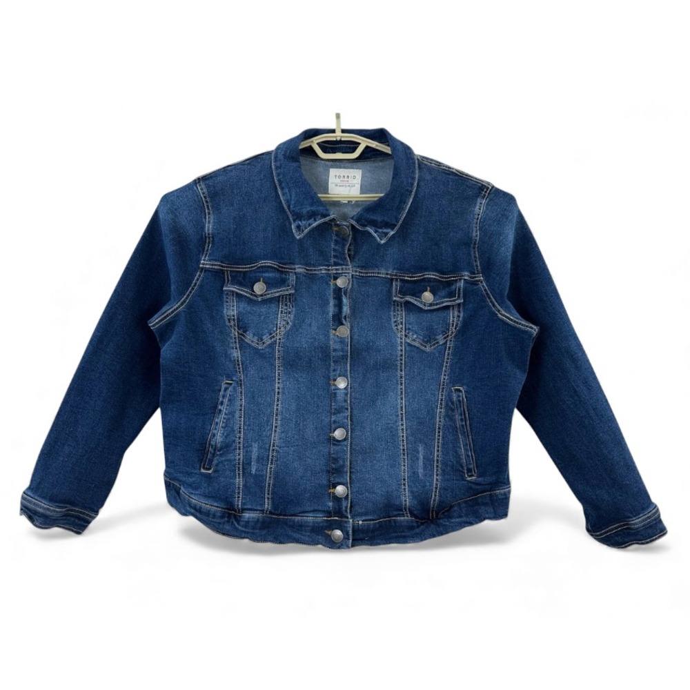 TORRID JEANS Medium Distressed DENIM JACKET Stretch TRUCKER Faded Slim Fit 0/0X